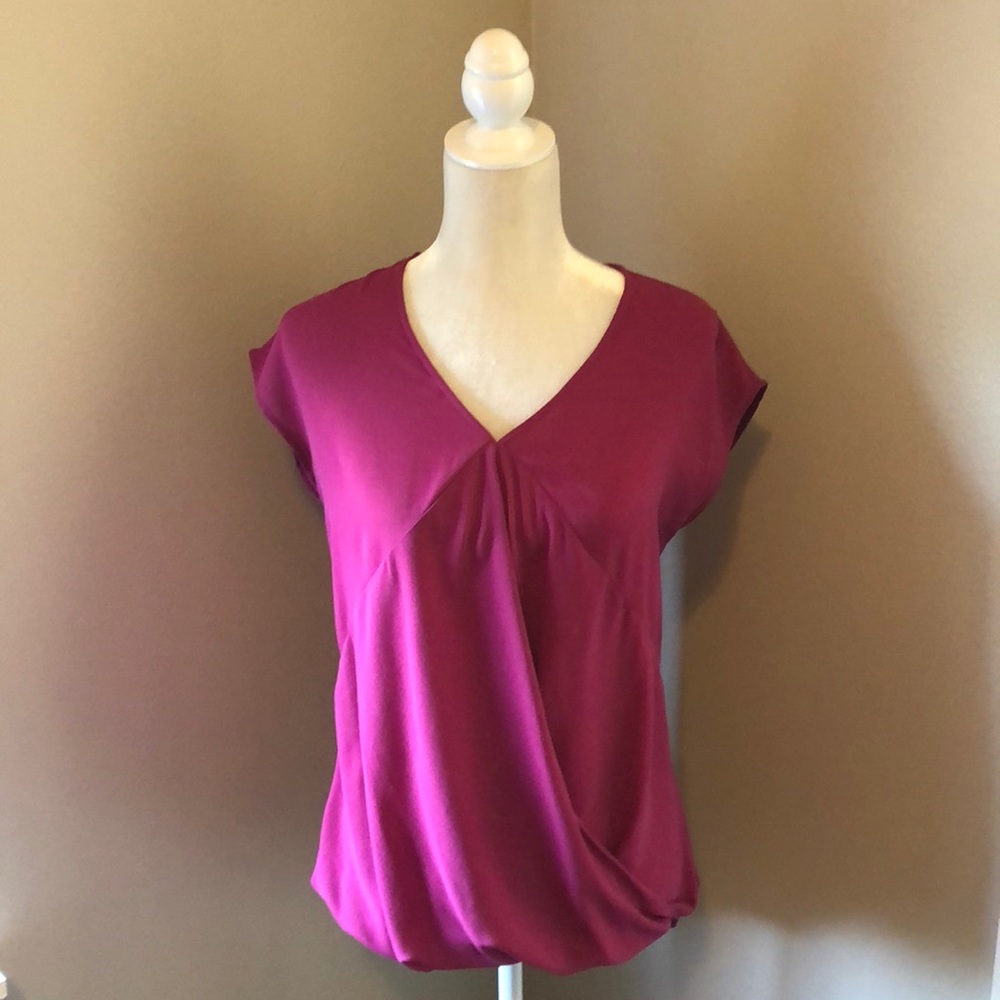 ⭐️ 2 for $20 Berry Stitchfix Blouse